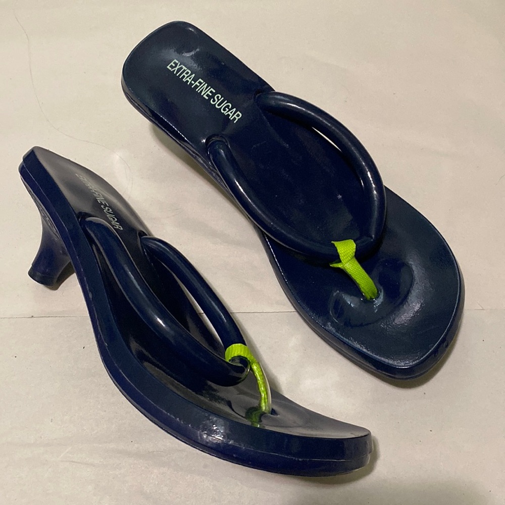 Vintage Y2K Floaties Extra-Fine Sugar Kitten Heel Pool Sandals Flip Flops